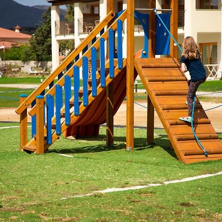 Stella Marina Budoni Ngoại thất bức ảnh