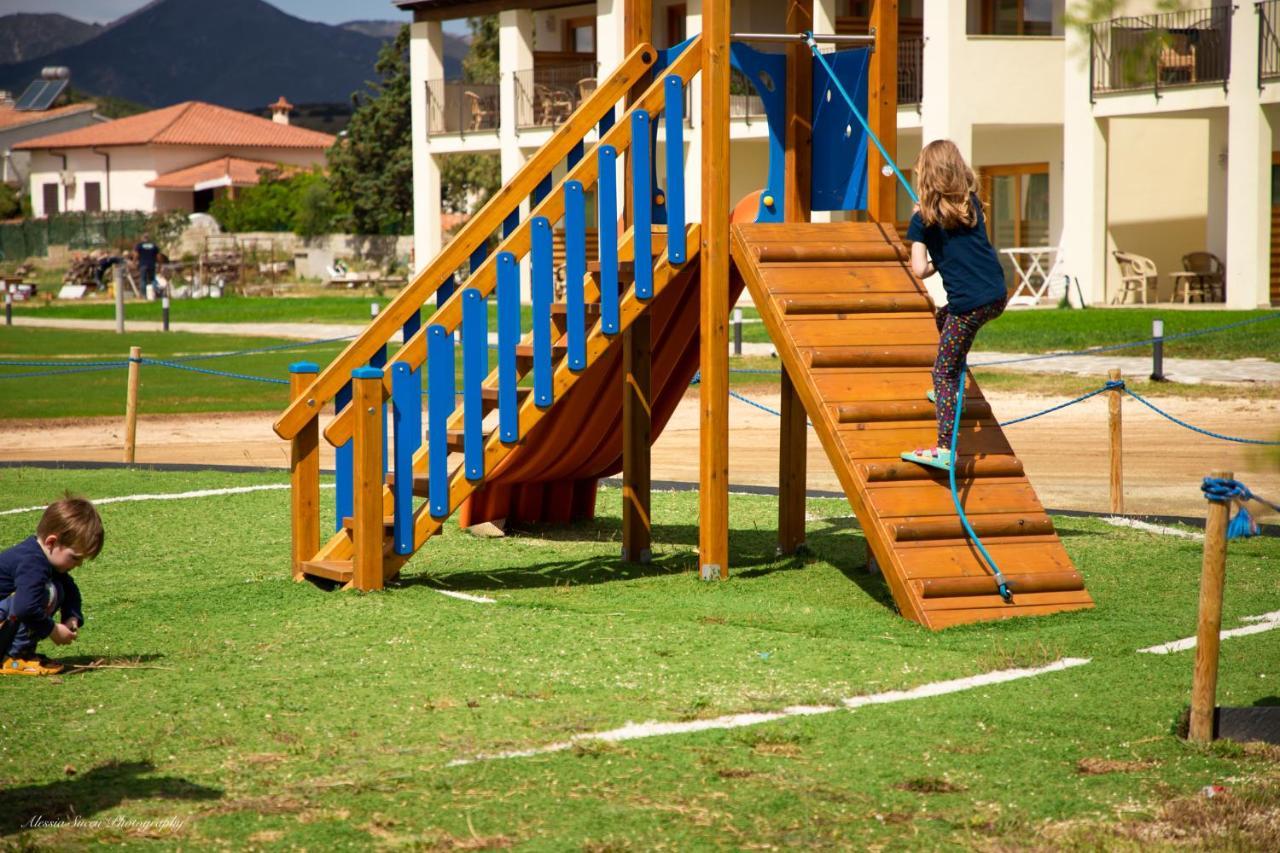 Stella Marina Budoni Ngoại thất bức ảnh